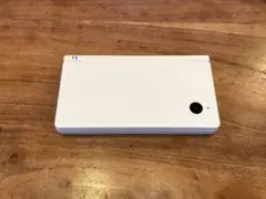 Nintendo DSi TWL-001 ホワイト　ニンテンドー　任天堂　ゲーム