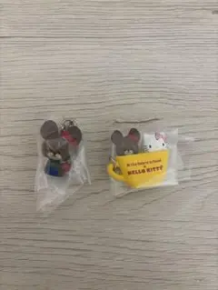 【新作】くまのがっこう × HELLO KITTY めじるしアクセサリー 2種
