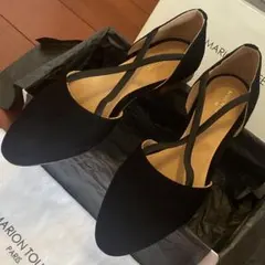 新品✨38サイズ MARION TOUFET クロス ストラップ パンプス 黒のサムネイル