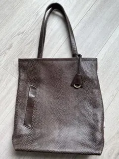 アニアリ　トートバッグ　スケイルレザー