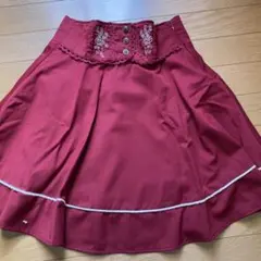 アクシーズファム　ワインレッド フレアスカート