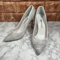 【美品】 DIANA ダイアナ パンプス レース ポインテッドトゥ 花柄刺繍