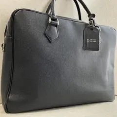 人気✨良品✨バーニーズニューヨーク ビジネスバッグ オールレザー ネイビー 紺色のサムネイル