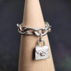 MARY QUANT SILVER刻印 チェーンリング ハンドバッグモチーフのサムネイル