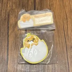 ぐでたま　セット　ラバーミラーキーホルダー&名札バッジ