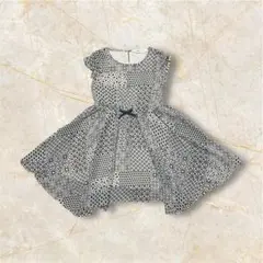 幾何学模様のフレアワンピース