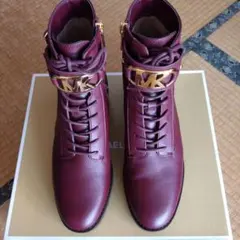 マイケルコース ショートブーツ