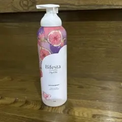 ビフェスタ　泡洗顔　セラムモイストのサムネイル