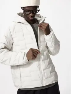 UNIQLO ユニクロ　パフテックパーカー