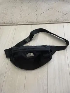 THE NORTH FACE ブラック ボディバッグNM71904
