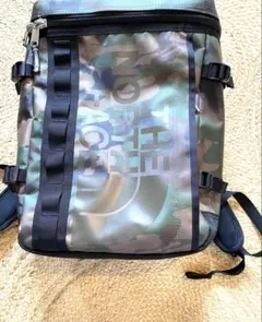 THE NORTH FACE カモフラ柄 バックパック リュックのサムネイル