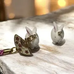 ♡handmade♡立体 白うさぎさんチャーム　根付け　ストラップ