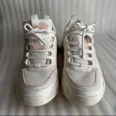 ZARA スニーカー