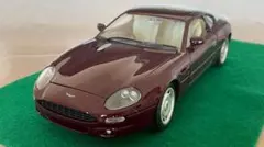 GUILOY製 アストン・マーチンDB7 マルーンカラー　1/18 中古品のサムネイル