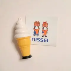 ニッセイ ソフトクリームスタンド ミニチュア ライト ガチャフィギュア