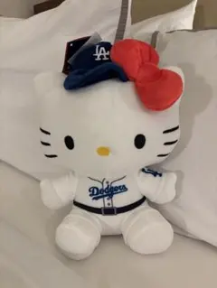 新品未開封/限定品】平成 ハローキティ ドジャース ぬいぐるみチャーム