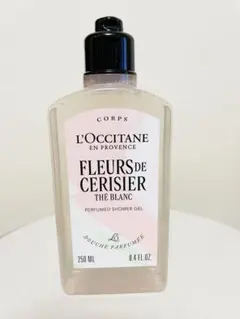 L'OCCITANE パフュームド シャワージェル チェリーブロッサム500ml