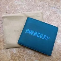 BURBERRY バーバリー グラフィティロゴ 二つ折り財布 カードケース