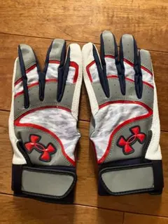 ２０日まで出品！アンダーアーマー Under Armour バッティング手袋 M
