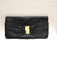 ヴィンテージ レッドヴァレンティノ ラウンドジップ リボン 長財布 黒 
