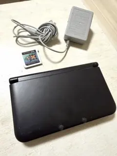 3DS LL ブラック 本体 充電器 MHXX付 初期化済