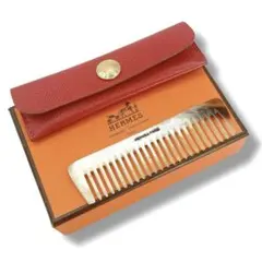 HERMES✨エルメス　コーム　くし　レザーケース　レッド　ホワイト　箱付き HERMES✨エルメス コーム くし レザーケース レッド ホワイト 箱