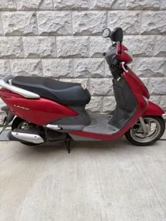 ホンダ リード110 JF19 赤 レッド バイク車体のサムネイル