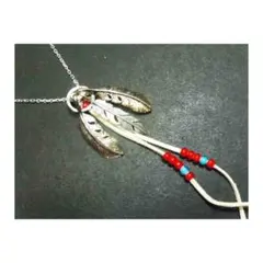 シルバーフェザーネックレス！