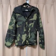 THE NORTH FACE マウンテンパーカー 迷彩柄 Lサイズのサムネイル