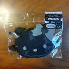 ハローキティ　シリコンポーチ　ブラック