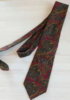 【新品】E. Marinella マリネッラ レギュラー ペイズリータイ レッド 新品】E. Marinella マリネッラ レギュラー ペイズリータイ レッド