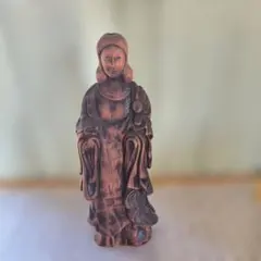 木彫り 木製の像 置物のサムネイル