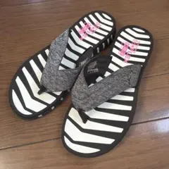 スケッチャーズ　ビーチサンダルのサムネイル