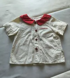 ストロベリー刺繍付きシャツ