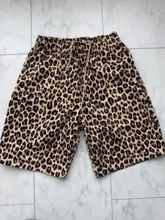 AZUL BY MOUSSY レオパード柄 ショートパンツ Lサイズのサムネイル
