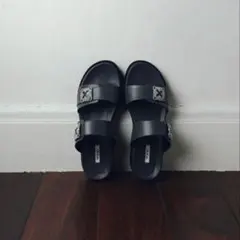 OHGA SUPOSAN スポサン　グレー　Sサイズ OHGA SUPOSAN サンダル ビジュー付き Mサイズ グレー - メルカリ