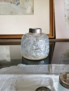 ラリックLalique 花瓶・花器 ブーゲンビリア？ ラリックLalique 花瓶・花器 ブーゲンビリア