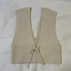 GU ビスチェ クリーム色 ベージュ