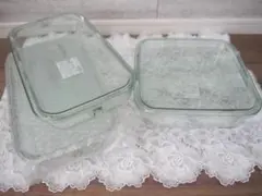 iwakiガラス♡耐熱ガラス保存容器2種3個セット♡グリーン♡未使用のサムネイル