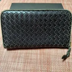 【中古】ボッテガヴェネタ イントレチャートラウンドファスナー長財布ブラウン