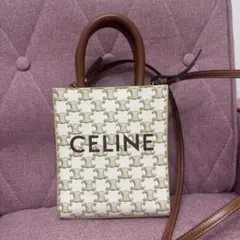 CELINE トリオンフ キャンバス ミニ バーティカル カバのサムネイル