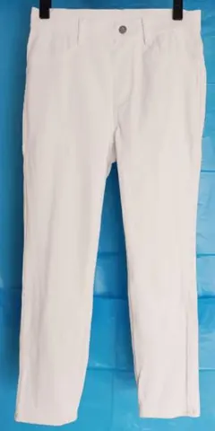 ユニクロ ウルトラストレッチクロップドレギンスパンツ　M