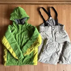 子ども　キッズ　スキーウェア モンベル　スノーウェア　パウダージャケット　130