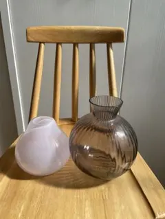 グレーと薄紫のガラス花瓶セット