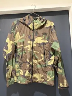 THE NORTH FACE ナイロンジャケット