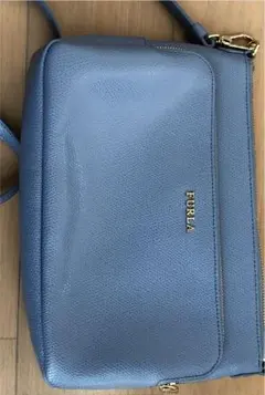 FURLAのショルダーバッグ