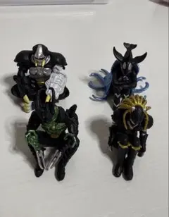 仮面ライダーグリード まちぼうけフィギュア　4種セット