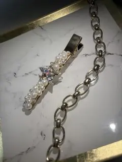 #8 ハンドメイド ヘアクリップ