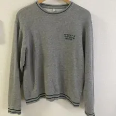 GU クルーネック スウェット グレー Mサイズのサムネイル