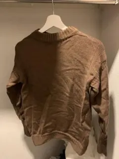 uniqlo u ユニクロユー　ブラウン リブ編み クルーネックニット